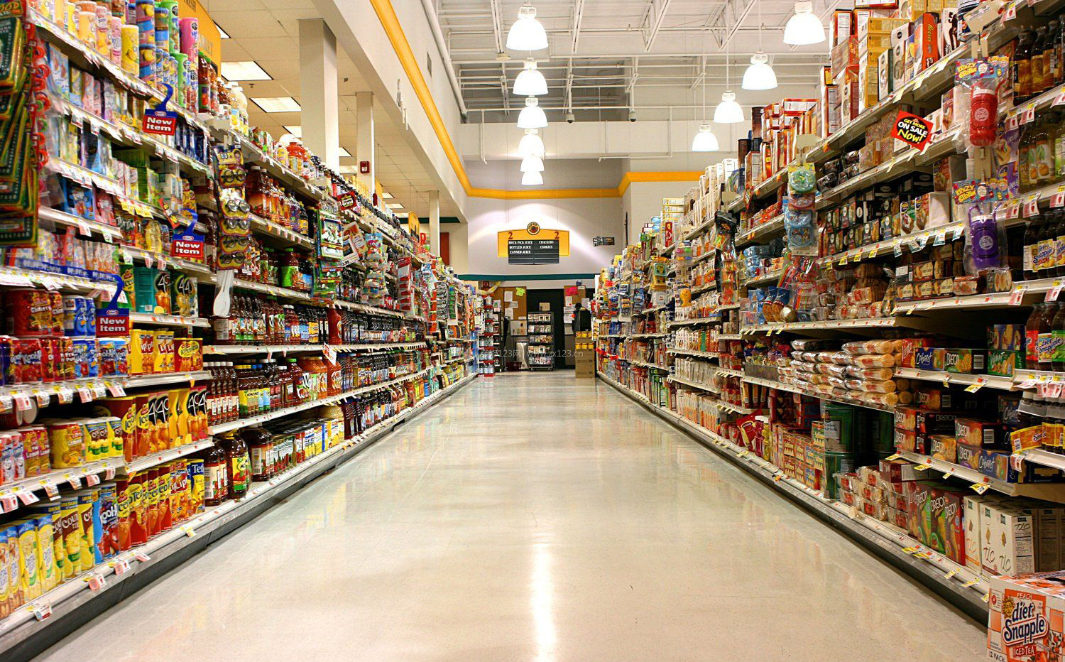 Ultimi blog aziendali su Accelerazione degli aggiornamenti nei grandi supermercati russi e crescita costante della domanda di scaffali a due lati