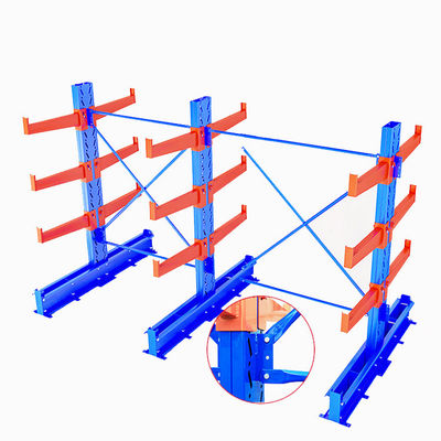 Servizi di stoccaggio personalizzati con scaffalature a cantilever