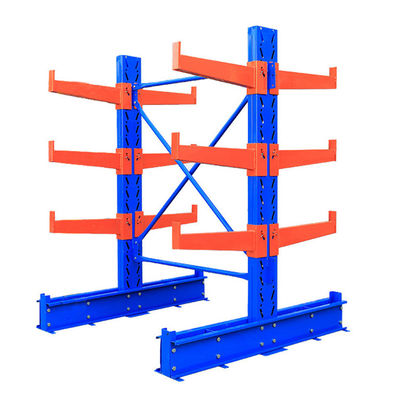 Servizi di stoccaggio personalizzati con scaffalature a cantilever